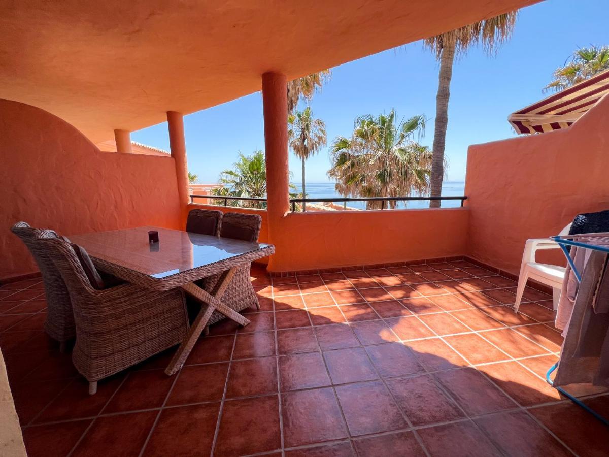 Luxury Three Bedroom Apartment At Estepona Exterior foto